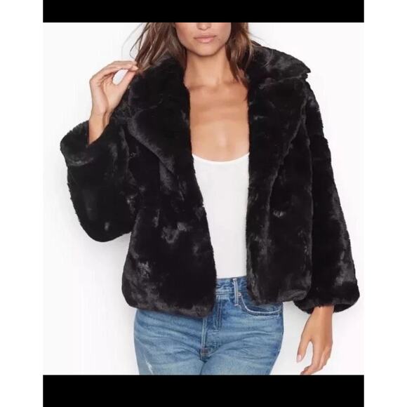 Victoria's Secret Jackets & Blazers - Victoria’s Secret Black Faux Fur Jacket Women’s Medium Short Coat Plush Soft